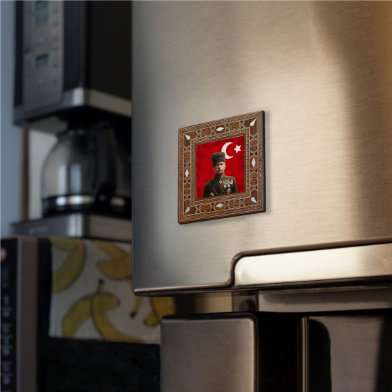 Fahreddin Paşa Printed Mother-of-Pearl Effect Wooden Magnet