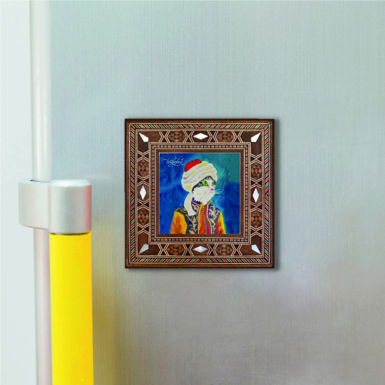 Kavuklu Kedi Printed Mother-of-Pearl Effect Wooden Magnet