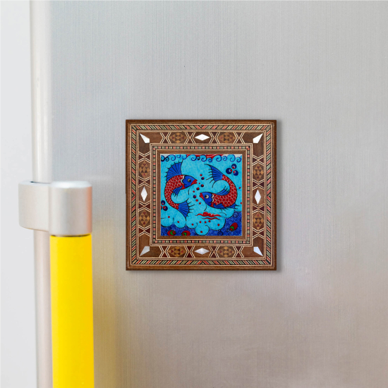 Balıklı Çini Motifi Printed Mother-of-Pearl Effect Wooden Magnet