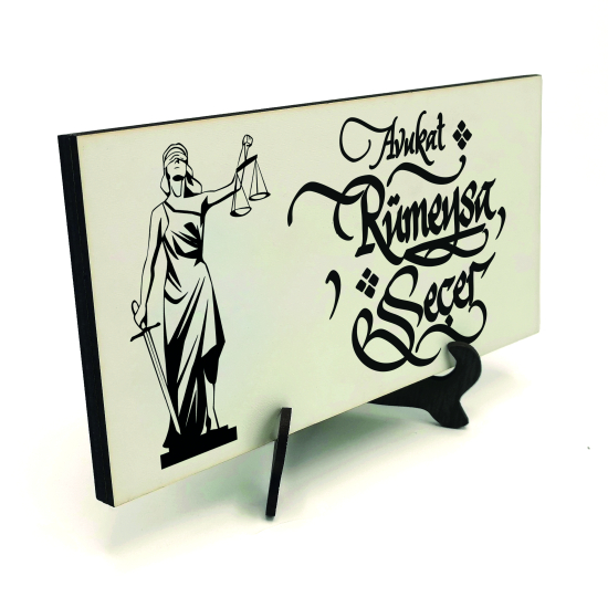 İsim Yazılabilir, Adalet Sembolü (Justitia / Themis) Baskılı Ahşap Masaüstlük