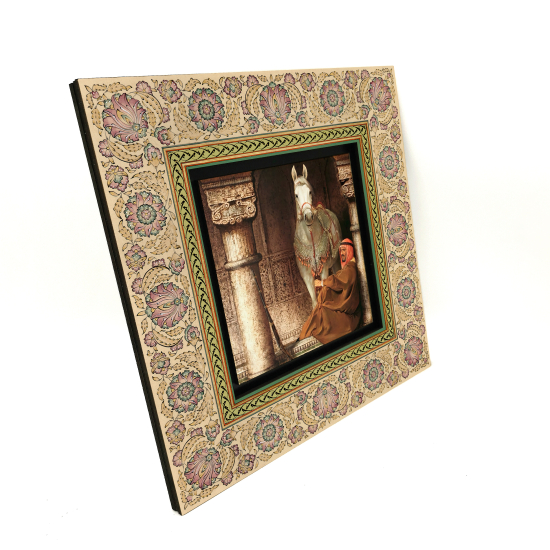 At Görseli Printed Wooden Frame
